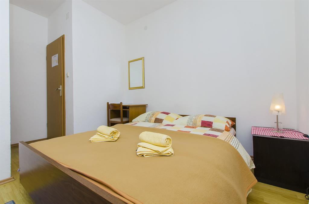 Rooms Marijana Caporice Exteriér fotografie