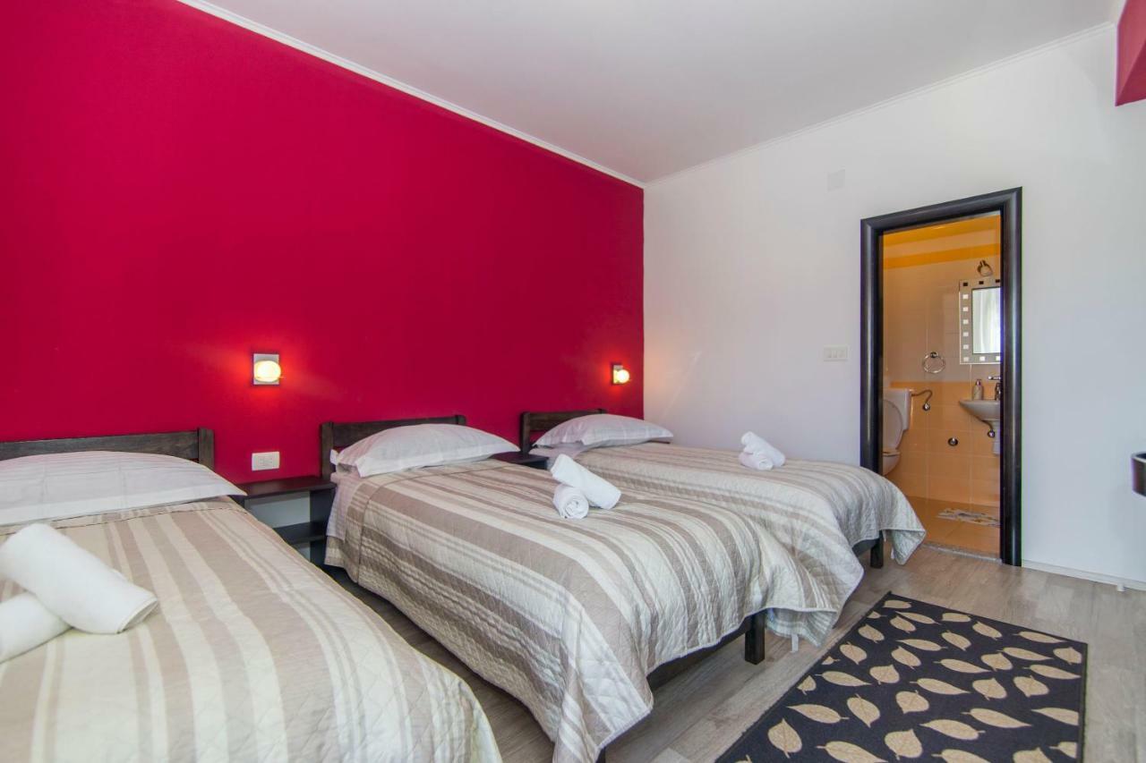 Rooms Marijana Caporice Exteriér fotografie